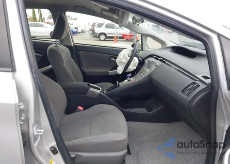 2013 Toyota Prius Two из США, поврежденный, VIN JTDKN3DU2D1725933